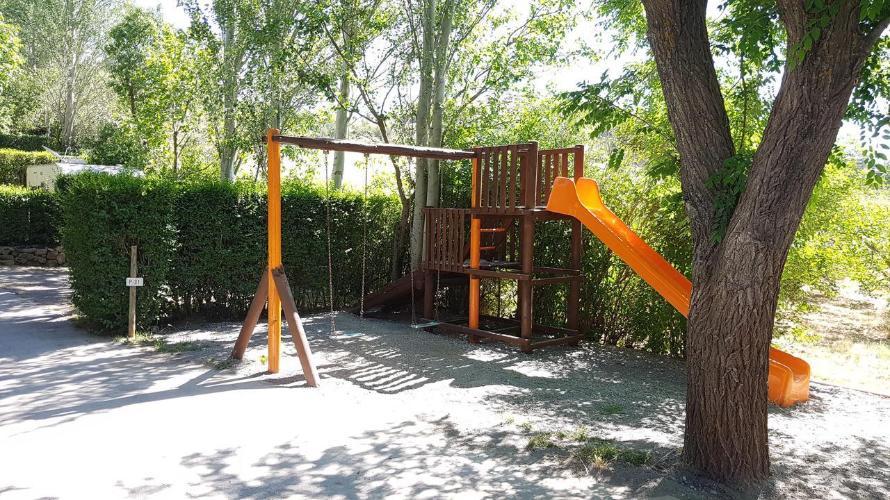 Camping Ruta Del Purche Monachil Exterior photo